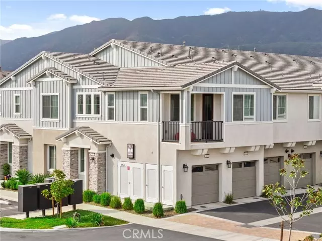 Fontana, CA 92336,16570 Wyndham 12