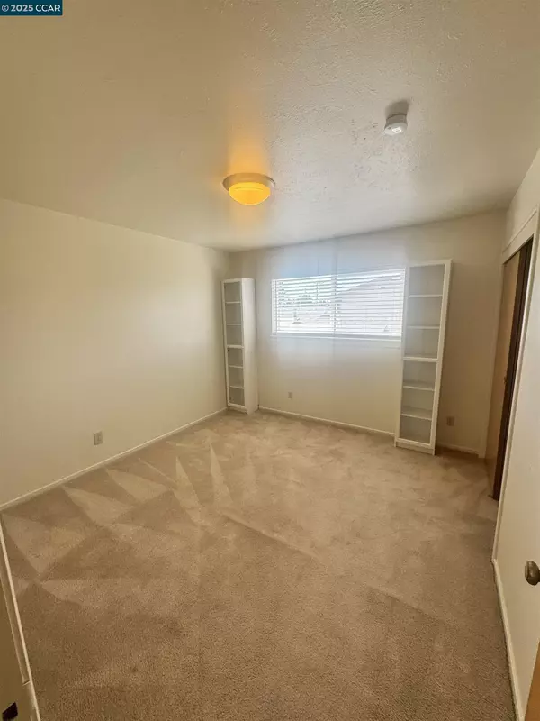 San Leandro, CA 94577,674 Maud AVE