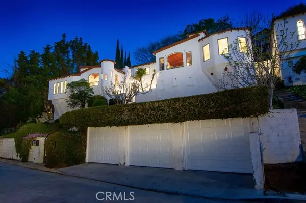 Los Feliz, CA 90027,3702 Arbolada RD