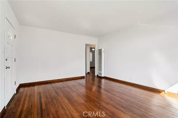 Canoga Park, CA 91303,7010 Milwood AVE