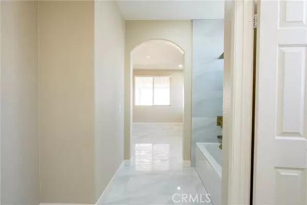 Adelanto, CA 92301,11534 Charm LN