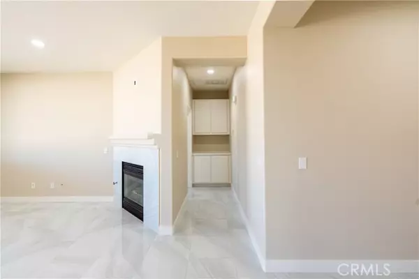 Adelanto, CA 92301,11534 Charm LN