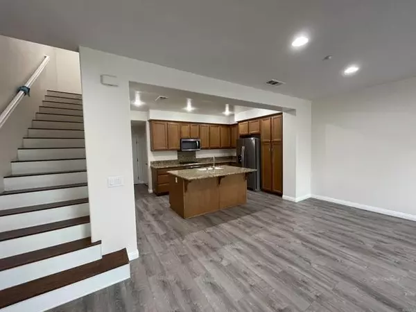 Chula Vista, CA 91915,2208 Pasadena CT