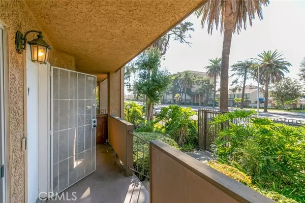 Van Nuys, CA 91405,14839 Sherman Way 7