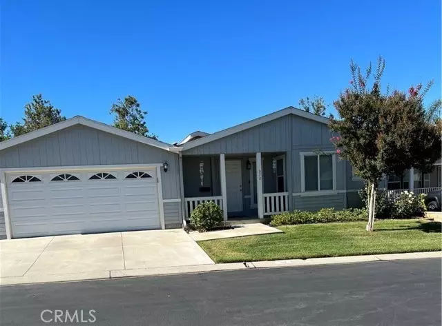 10961 Desert Lawn 372, Calimesa, CA 92320
