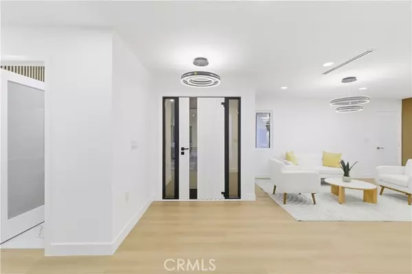 Northridge, CA 91325,17813 Lemarsh ST