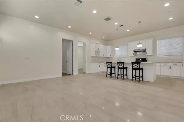 West Covina, CA 91790,1823 W Palm