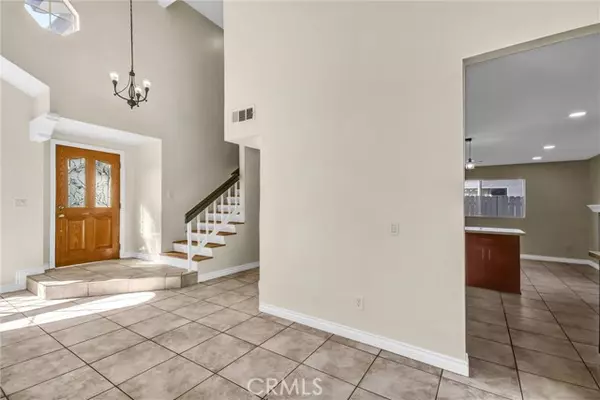 Fontana, CA 92336,8051 Mcgregor CT