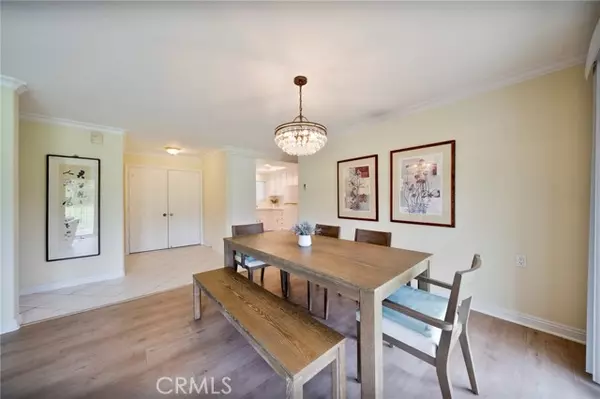Laguna Woods, CA 92637,2389 2H Via Mariposa W