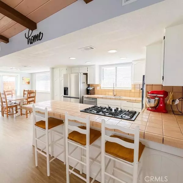 Phelan, CA 92392,8821 Wadi