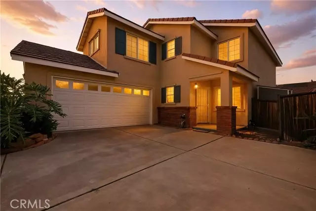 Corona, CA 92878,820 Pathfinder