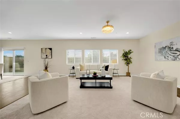 Fontana, CA 92336,16737 Kalmia LN