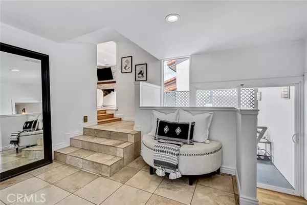 Manhattan Beach, CA 90266,1500 2nd ST