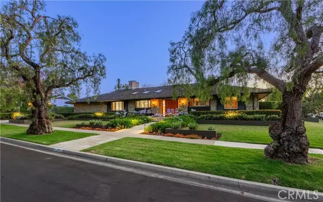 1251 Bryant RD, Long Beach, CA 90815