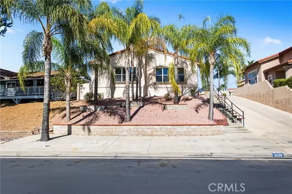 Canyon Lake, CA 92587,30310 Spray DR