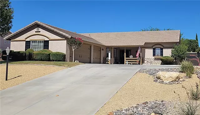 13443 Paoha RD, Apple Valley, CA 92308