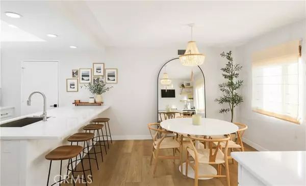 Laguna Niguel, CA 92677,24692 Sutton