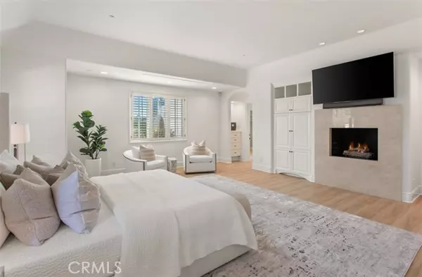 Newport Beach, CA 92660,15 Cypress Point LN