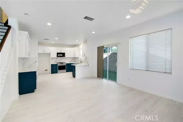 Saugus, CA 91350,28349 Willow CT