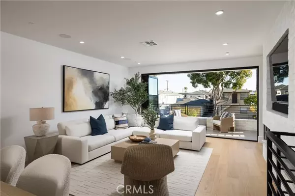 Seal Beach, CA 90740,1315 Ocean AVE