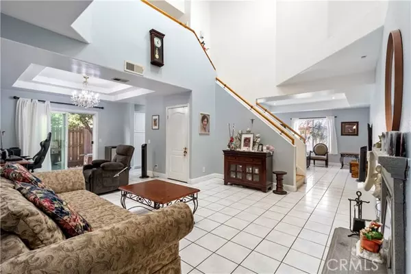 North Hills, CA 91343,9400 Burnet 117