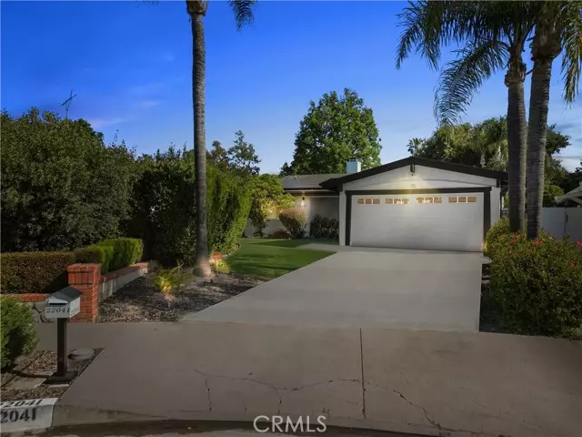 22041 Kinzie ST, Chatsworth, CA 91311