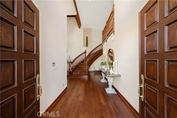 West Hills, CA 91307,24784 Wooded VIS