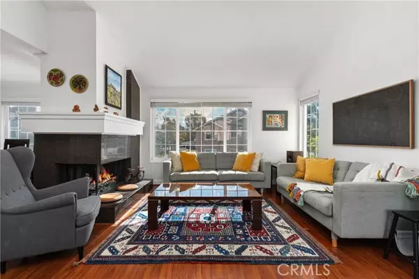 Irvine, CA 92614,53 Woodleaf