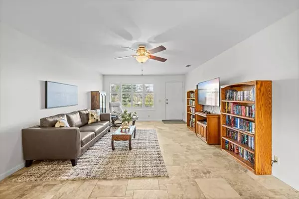 Oceanside, CA 92057,4395 Albatross WAY