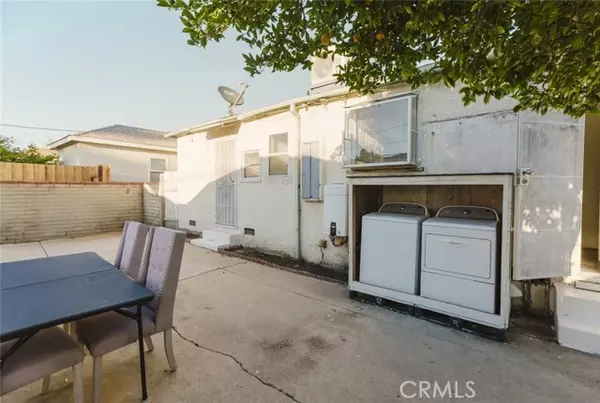 North Hollywood, CA 91605,7701 Camellia AVE A