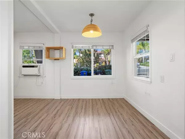 Sylmar, CA 91342,13322 Berg ST