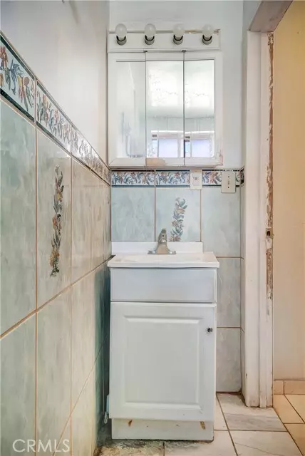 San Fernando, CA 91340,12547 Cometa AVE