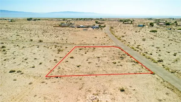 Thermal, CA 92274,2711 Twin Lakes AVE