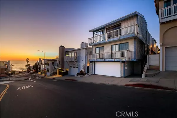 213 15th St, Manhattan Beach, CA 90266