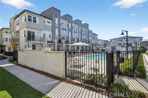 Anaheim, CA 92805,1615 W Bushell ST