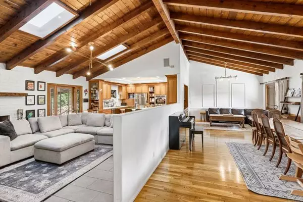 El Cajon, CA 92020,11724 Shadow Valley RD