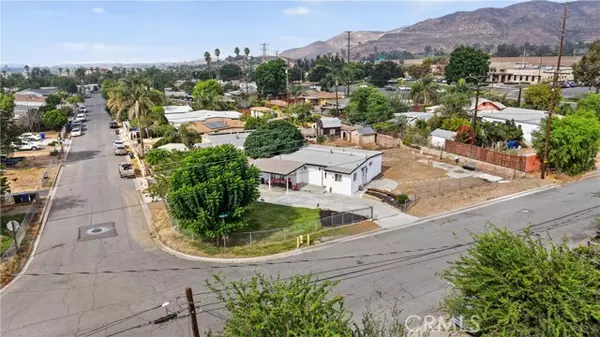 7411 Eddy, Jurupa Valley, CA 92509