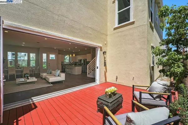 Newark, CA 94560,8360 Marine WAY