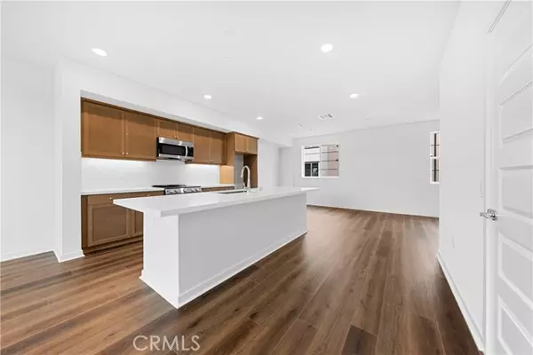 Camarillo, CA 93012,541 Via Vallarta