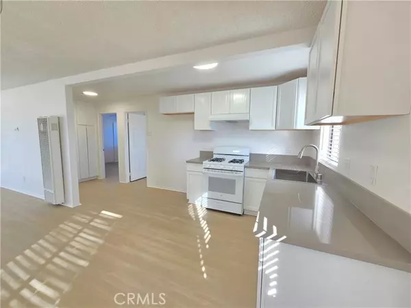 CA 93505,8249 Catalpa AVE A