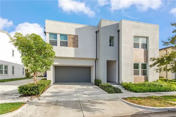 220 Holliston, Lake Forest, CA 92630