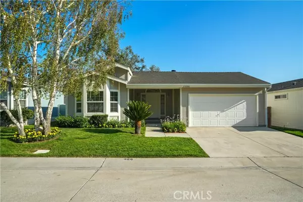 20208 Northcliff DR, Canyon Country, CA 91351