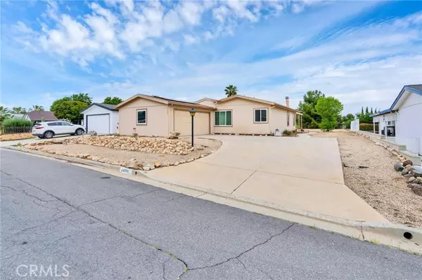 Wildomar, CA 92595,24800 Cornstalk Rd.