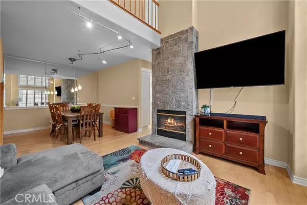 Chatsworth, CA 91311,22371 Mission CIR