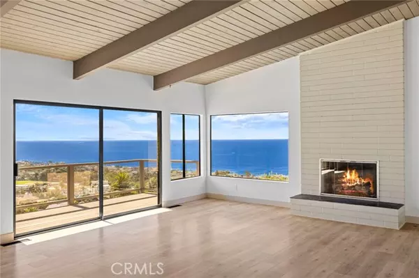 Laguna Beach, CA 92651,1220 Anacapa WAY