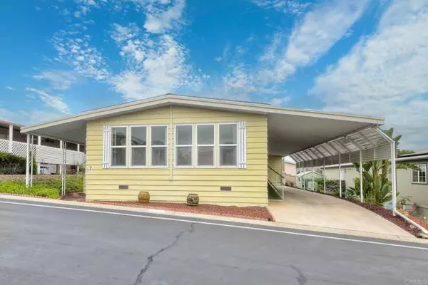 1175 La Moree DR 7, San Marcos, CA 92078