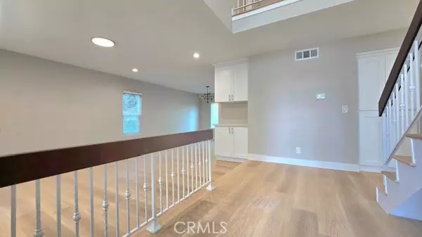 Cerritos, CA 90703,12752 Castleford LN