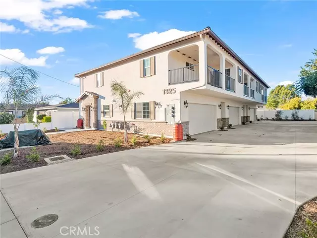 Pomona, CA 91766,1325 W Grand AVE 3