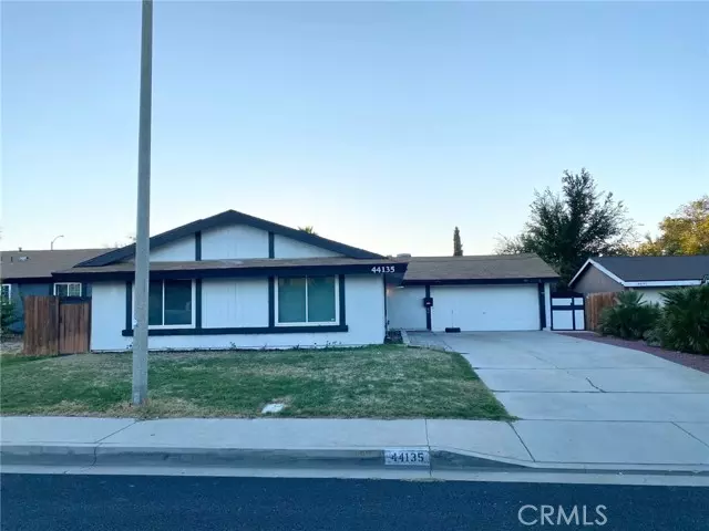44135 Gingham AVE, Lancaster, CA 93535
