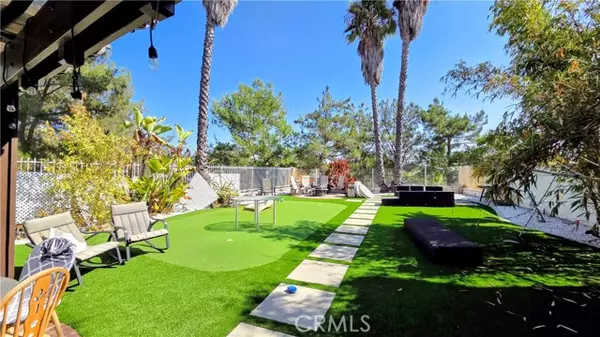 Lake Forest, CA 92610,10 Verano